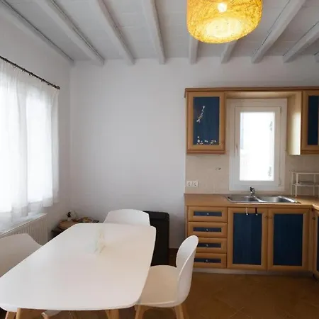 Dreamscape Cozy 3-bedroom Mykonos Hideaway * אנו מרה